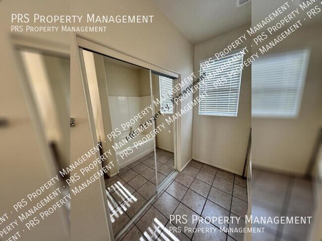 Building Photo - 3659 E Temecula Way
