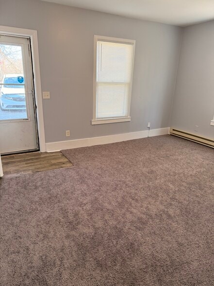 Building Photo - 958 Strouse Ave