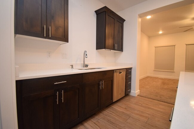 Building Photo - Beautiful 4 Bed Eagle Mountain Home, Near Parks & Paths!!