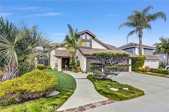 Building Photo - 28625 Vista Ladera