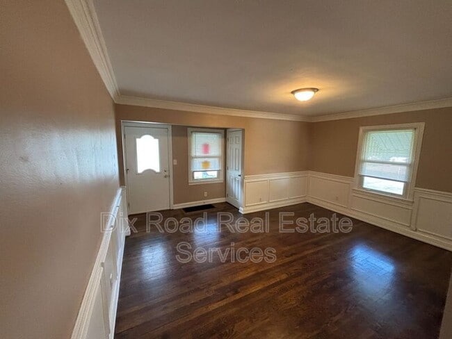 Building Photo - 2604 Hilda Ave