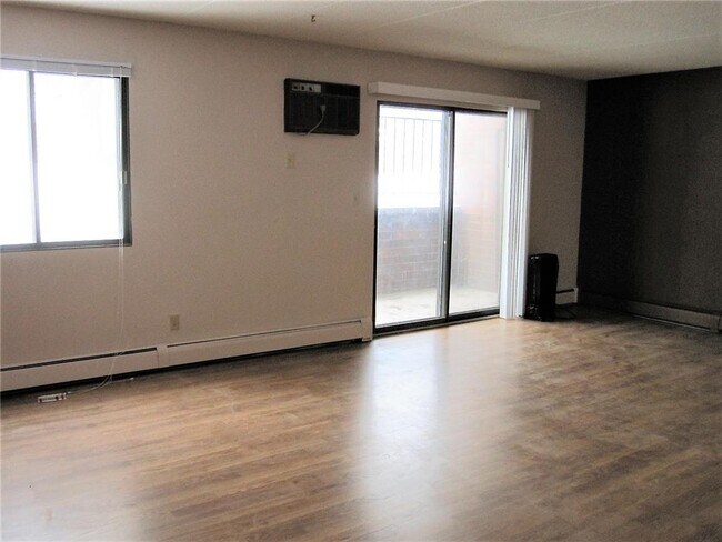 Building Photo - 208 Alabama St