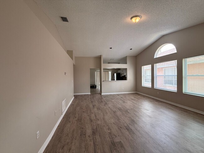 Building Photo - 8821 Parliament Ct