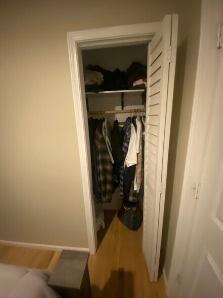 Building Photo - 3128 W 38th Pl