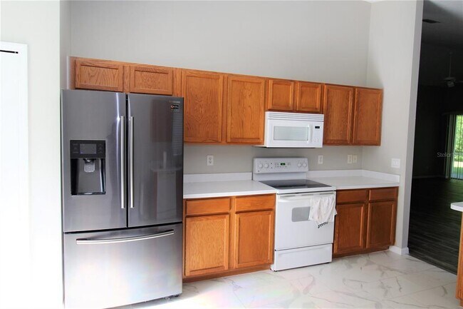 Building Photo - 10458 Lucaya Dr