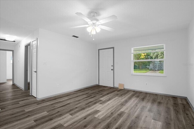 Building Photo - 21366 Anderson Rd