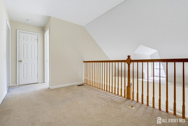 Building Photo - 1054 Morning Glory Dr
