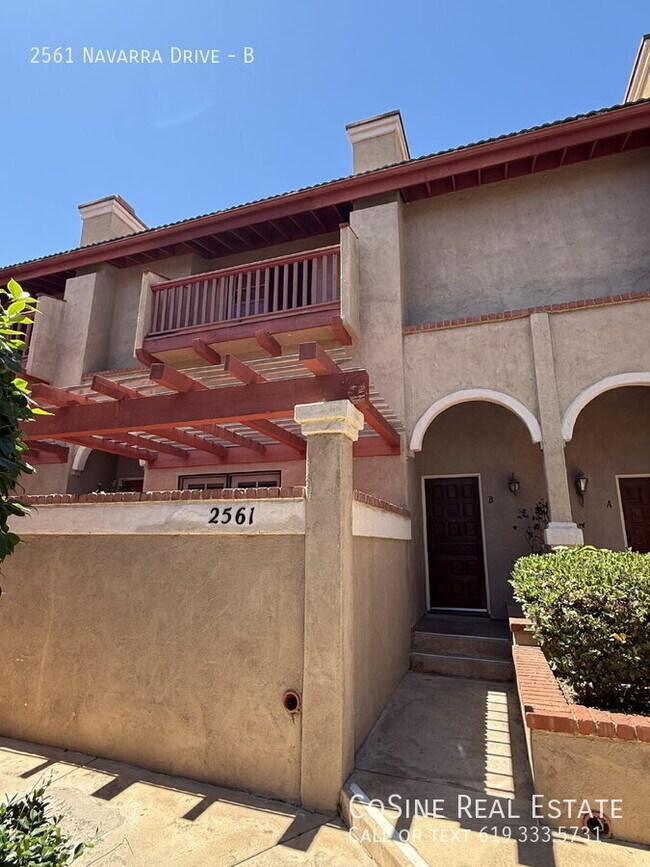 Primary Photo - 2561 Navarra Dr
