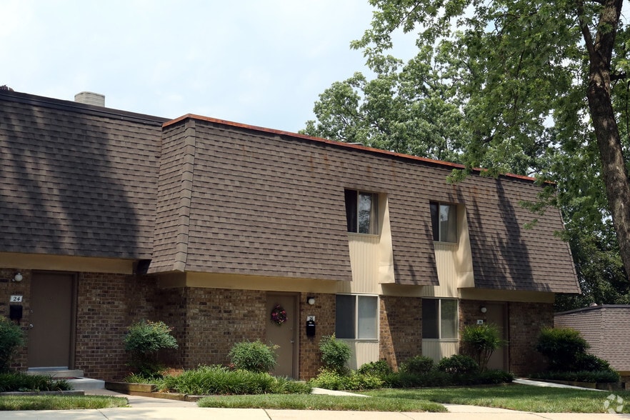 Hamlet West 1729 Champlain Dr Baltimore MD 21207 Apartment Finder