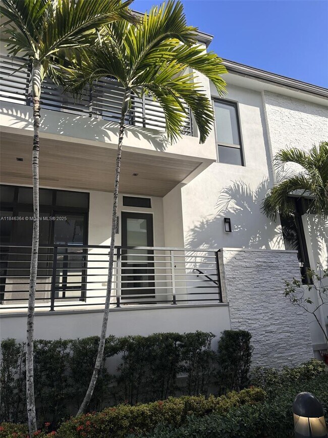 Building Photo - 8231 NW 48th St