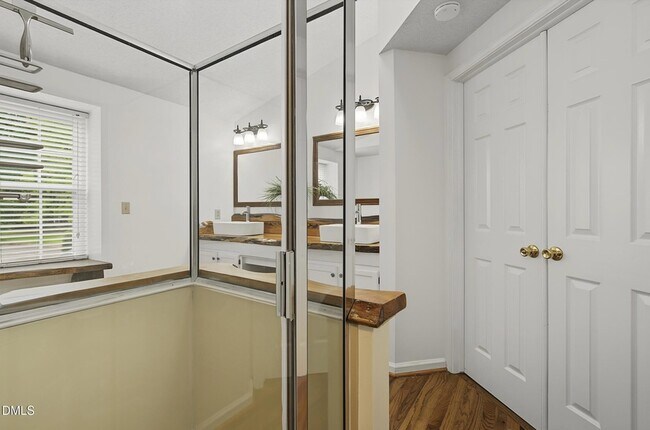 Building Photo - 106 Dilworth Ct