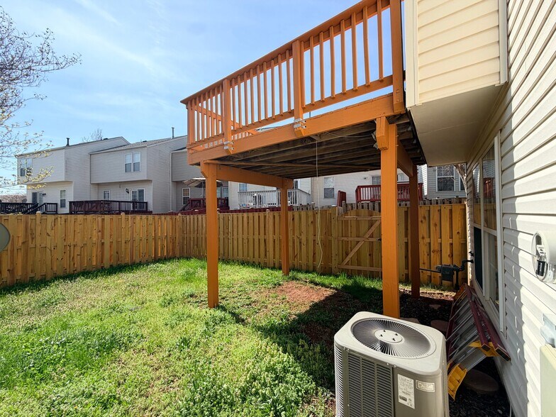 Building Photo - 14405 Hulfish Way