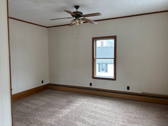 Building Photo - 105 Winter St