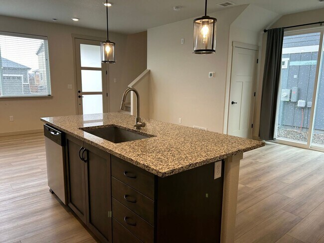 Building Photo - Spacious 3-Bedroom Berthoud Home – Available Now