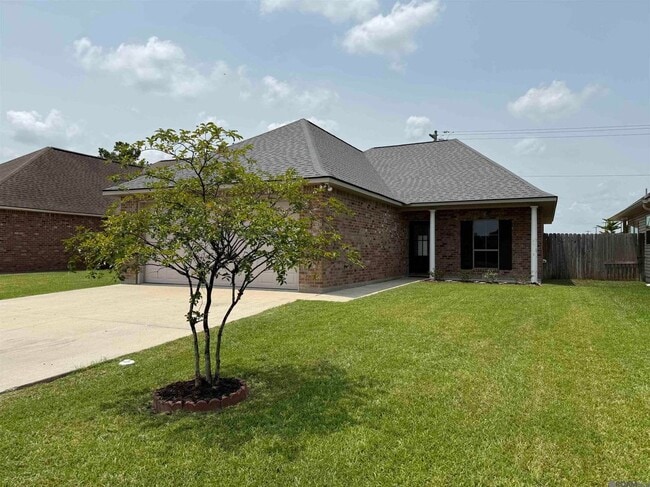 Building Photo - 25445 Black Lake Ave