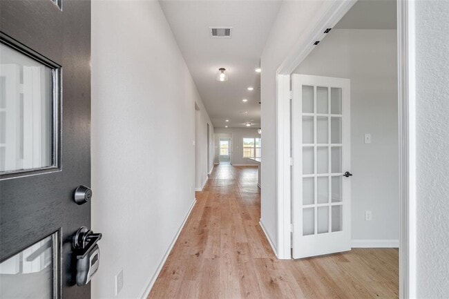 Building Photo - 32315 Clouser Minnow Ct