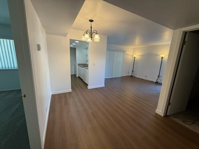 Building Photo - 1228 Ridge Meadow Ln