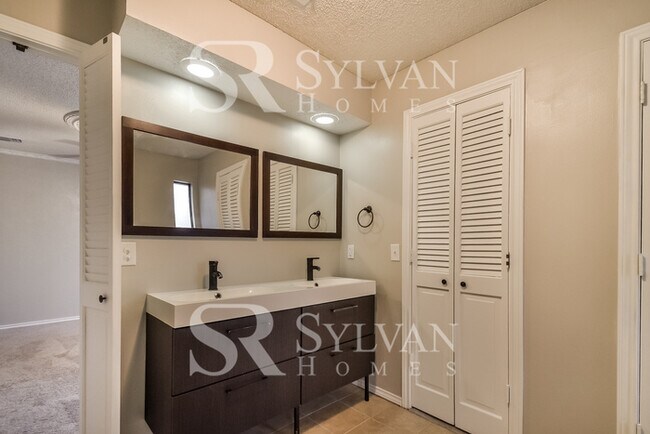 Building Photo - Turn the key. Enter. Smile. Repeat every day!