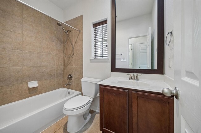 Building Photo - Freshly Updated Single-Story Home with New Flooring & Spacious Open Layout