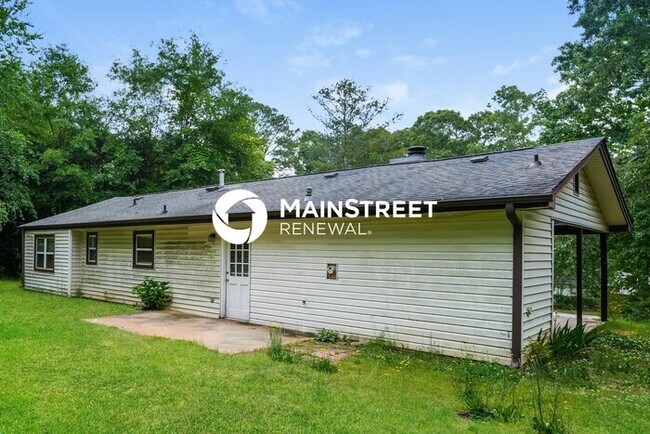 Building Photo - 3 Bedroom Pet-Friendly Home in Conyers, GA with Main Street Renewal