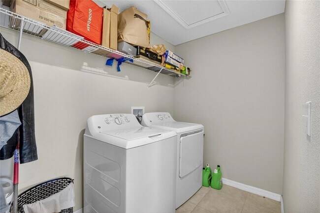 Building Photo - 31783 Sun Kettle Lp