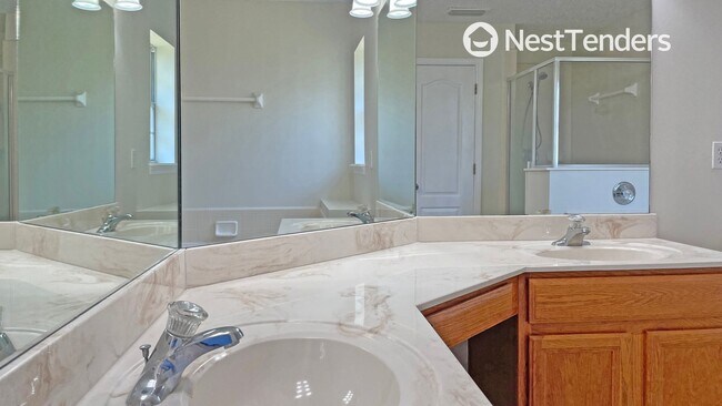 Building Photo - Exceptional Location in Fernandina's Flora...