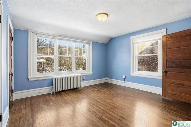 Building Photo - 1050 Delaware Ave