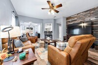 Building Photo - 739 Apple Blossom Dr