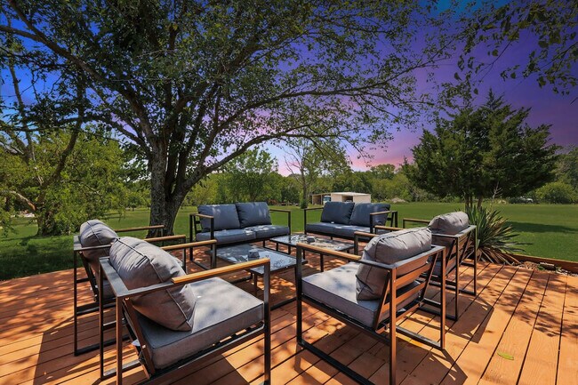 Building Photo - 2368 County Road 852-SI ID1055509P