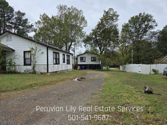 Building Photo - 210.5 N Monroe St