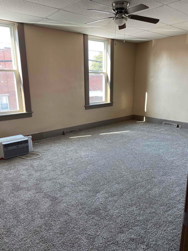 Building Photo - 218 State St