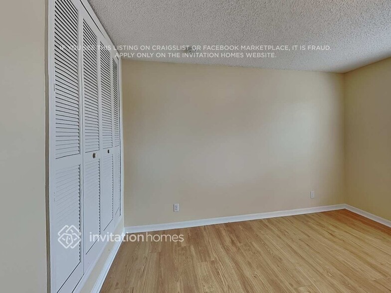 Building Photo - 114 Hammocks Ct