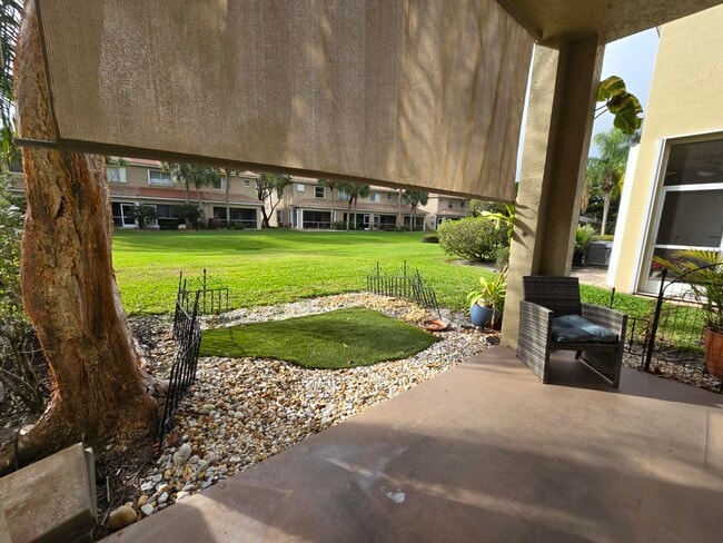 Building Photo - 6950 Blacksmith Way