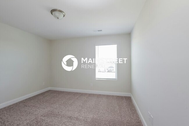 Building Photo - 3 Bedroom Pet-Friendly Home in Monroe, NC with Main Street Renewal