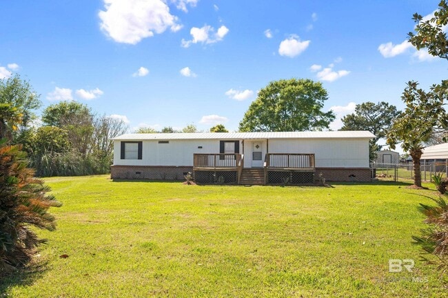 Building Photo - 16869 Lea Cir