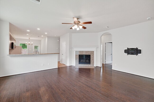Building Photo - 12027 Rockridge Falls Dr