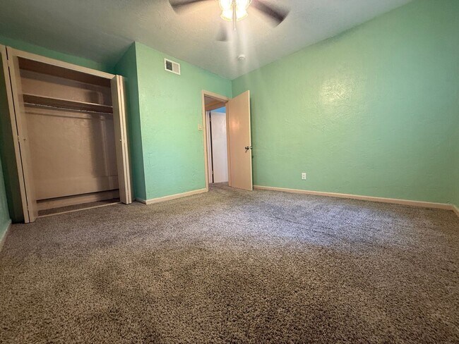 Building Photo - Charming 2-bedroom, 1-bath home in Daytona Beach