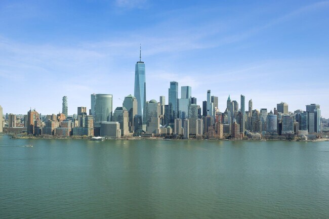 Building Photo - 77 Hudson St