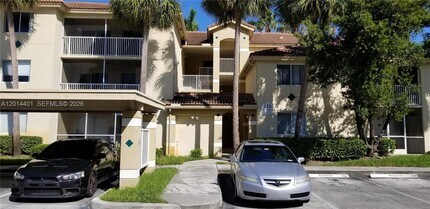 Building Photo - 470 S Park Rd