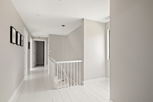 Building Photo - 95 Louises Ln