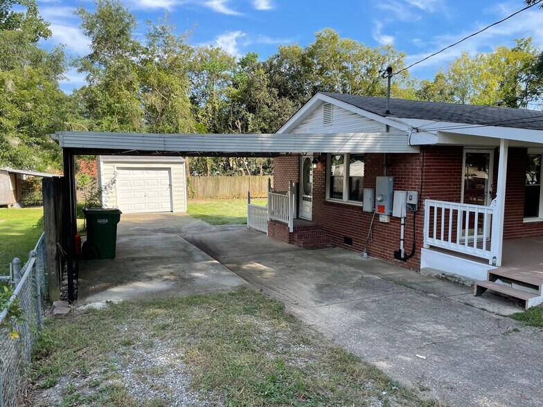 Carport 1 of 2 - 788 Crockett Dr