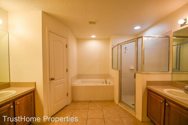 Building Photo - 3 br, 2 bath House - 10438 Vista Pine Loop