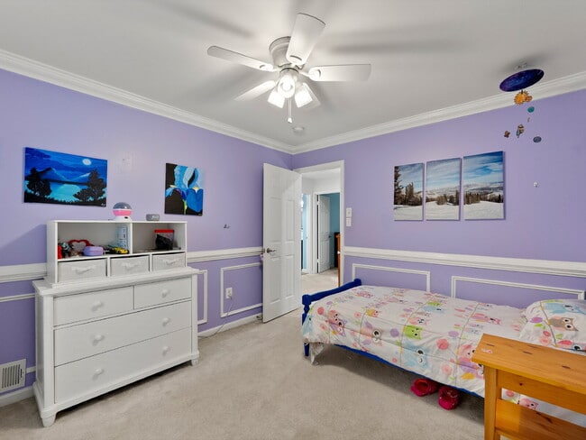 Building Photo - "Stunning 4-Bed Gem with Finished Basement...