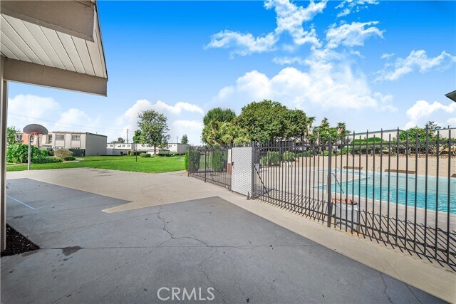 Building Photo - 8249 Haseltine Green