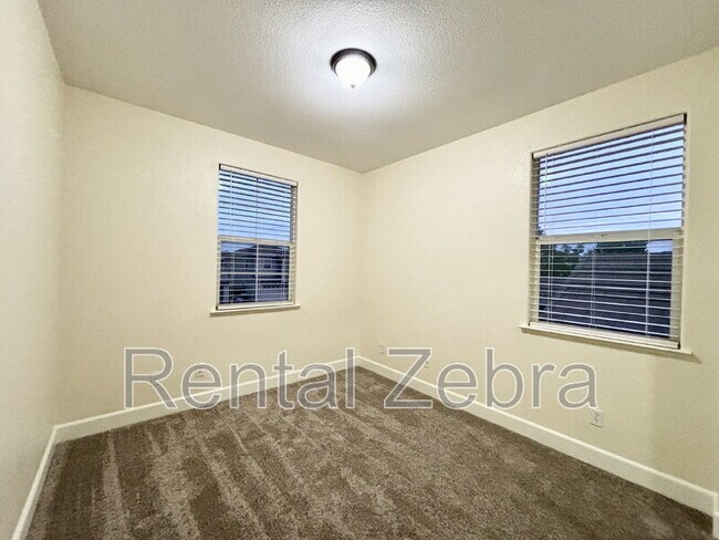 Building Photo - 480 Tolman Way