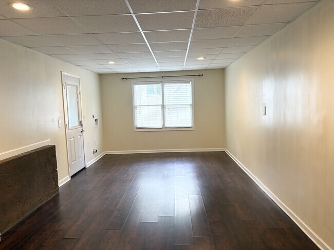 Building Photo - 501 Hearthstone Ridge