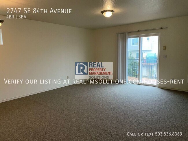 Building Photo - 2747 SE 84th Ave