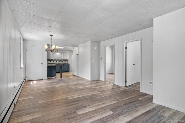 Building Photo - 28 Van Buren St
