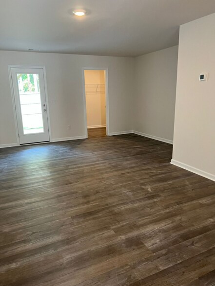 Building Photo - 5002 Jayden Dr