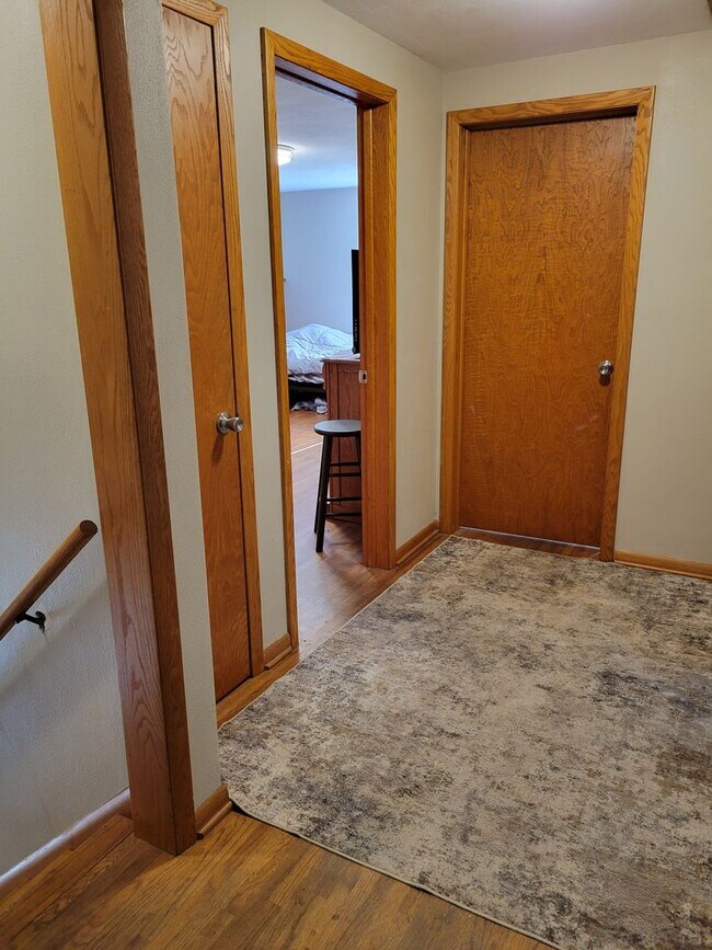 Building Photo - Single Family Home